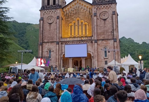 Cerca de 1.700 jóvenes de 19 nacionalidades participarán este fin de semana en unas jornadas eucarísticas en Covadonga