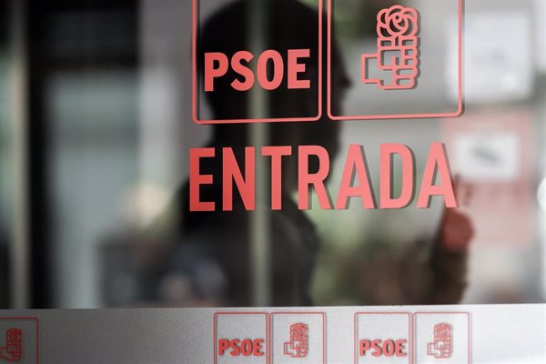 Arranca con retraso el Comité Federal del PSOE por la reunión previa en la que se ha apartado Salazar