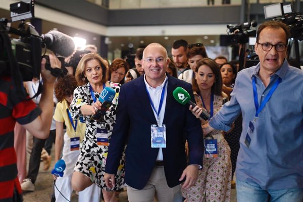 Tellado dice que la sede del PSOE 