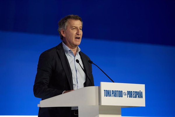 Feijóo preside mañana la reunión de los grupos parlamentarios del PP en el Congreso y el Senado