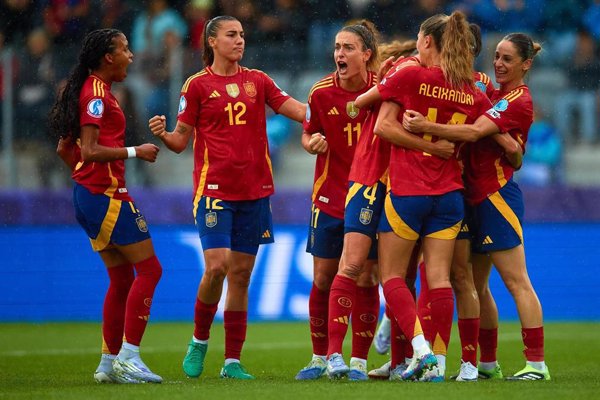 Crónica del España - Bélgica: 6-2