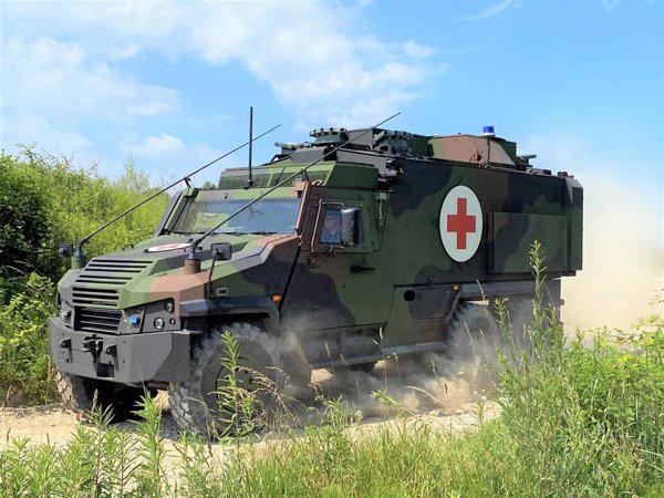 GDELS entrega el Vehículo Blindado Medio Médico 'Eagle 6x6' a las Fuerzas Armadas Alemanas