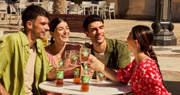 Coca-Cola refuerza su apuesta este verano, un periodo clave que representa un tercio de las ventas