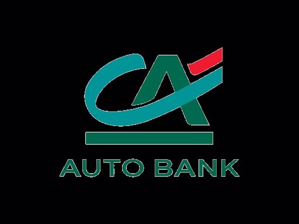 CA Auto Bank gana 260 millones de euros en 2024, un 35% menos que en el año anterior