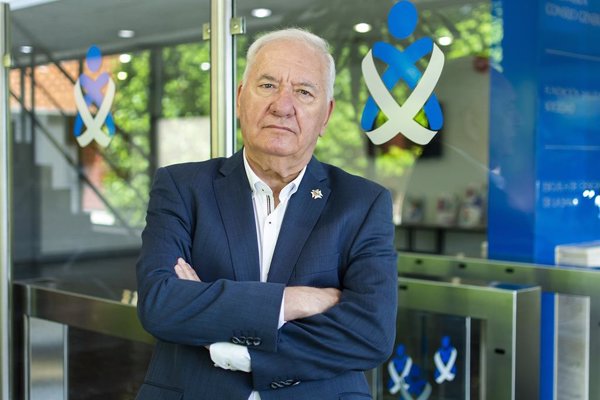 Enfermeros critican que Sanidad y las CCAA hayan ignorado a la profesión al no financiar el aumento de plazas
