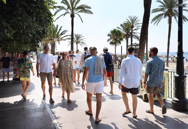 El impacto del turismo sobre la economía española ya supera los niveles prepandemia, según Cámara de España