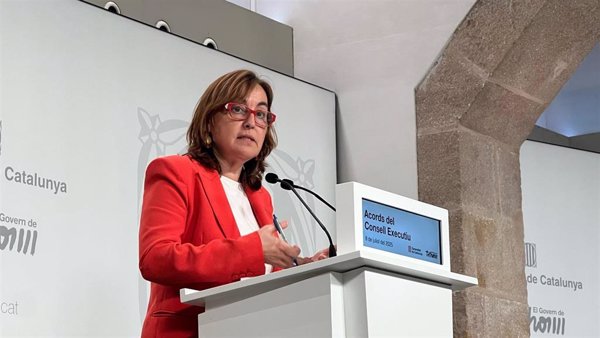 La Generalitat afirma que están centrados en controlar incendio en Tarragona y pide 