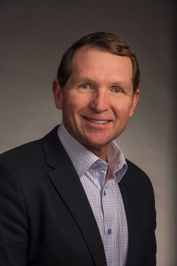 La chocolatera Hershey ficha como nuevo consejero delegado al CEO de la cadena de hamburguesas Wendy's