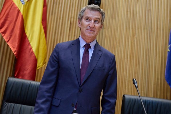 Feijóo alerta del