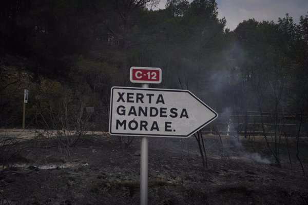 608 llamadas al 112 por el incendio en Paüls (Tarragona) hasta este miércoles a las 7.00 horas