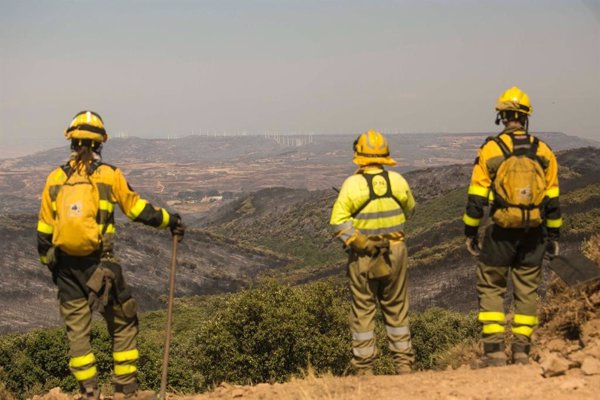 Aragón se incorpora al operativo de extinción del incendio de Paüls (Tarragona) con medios de INFOAR