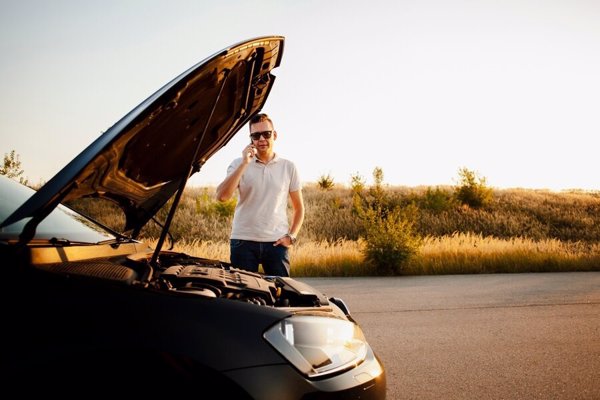 La prima media del seguro de coche se sitúa en los 417 euros en junio, un 4% menos que hace un año