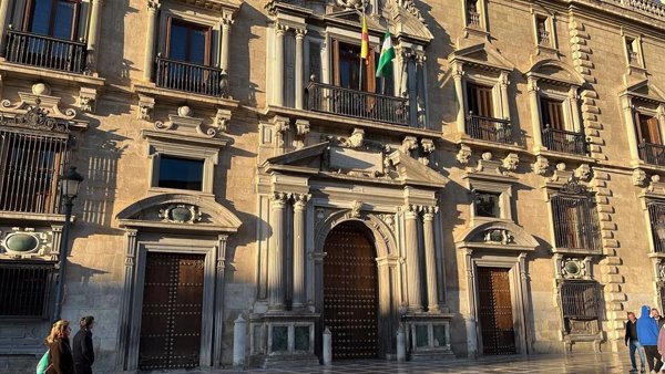 El TSJA reduce de 28 a 19 años la cárcel al acusado de embestir a policías en un alijo en Algeciras