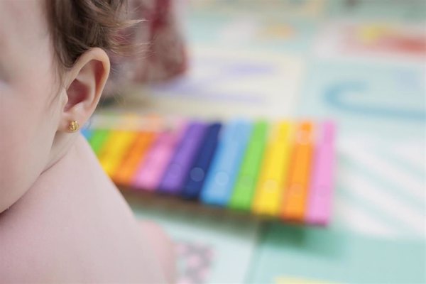 El 80% de las otitis externas se diagnostican en verano por la humedad y la falta de higiene del oído