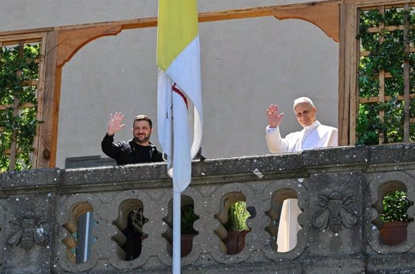 El Papa León XIV recibe a Zelenski y ofrece el Vaticano para las negociaciones con Rusia