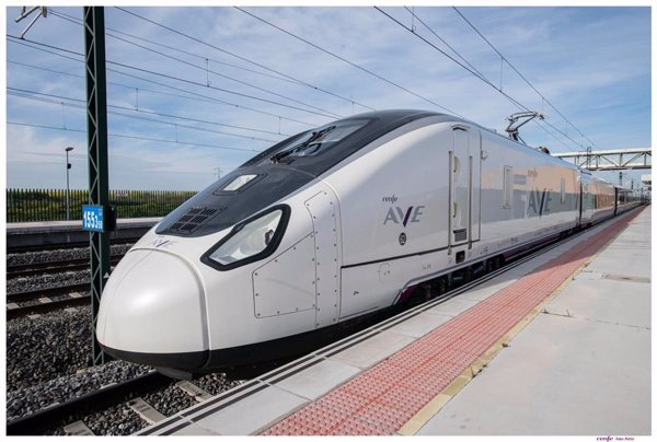 La alta velocidad ferroviaria supera los 3,8 millones de viajeros en mayo, con un crecimiento del 14,8%