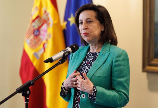 Robles defiende que el 2,1% de gasto en defensa es suficiente y que lo importante del dinero es 