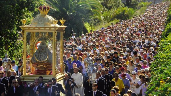 Canarias impulsará la candidatura para que Bajada de la Virgen de las Nieves sea Patrimonio Cultural Inmaterial