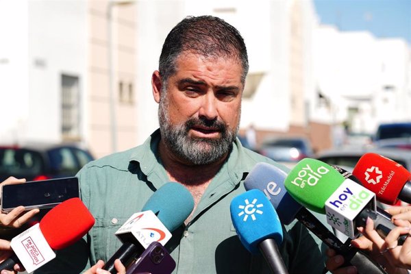 Archivada la investigación contra un alcalde del PP en Huelva por decir que los inmigrantes vienen 