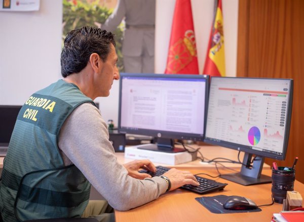 Investigan grupos de mensajería con contenido sexual en los que incluyen a menores de edad de Extremadura