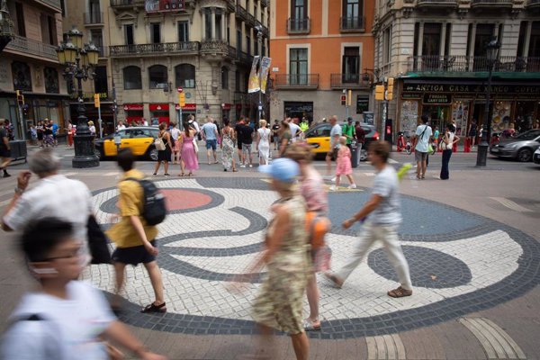 Así ha cambiado la amenaza terrorista en la última década: De Estado Islámico a la autorradicalización en Internet