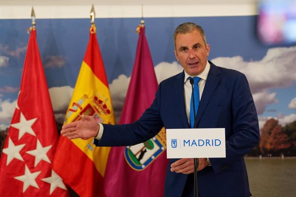 Ortega Smith (Vox) acusa a CEAR de 