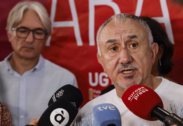 Álvarez (UGT) cree que con Cataluña se abre una 