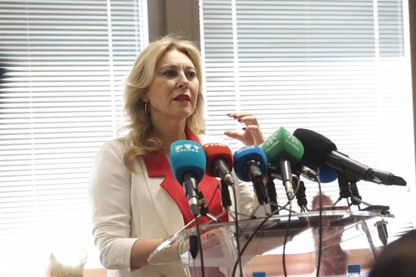 Gobierno andaluz pide a Montero su dimisión 