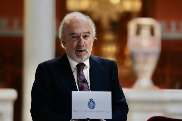 El director de la RAE y presidente de ASALE, Santiago Muñoz Machado, visita las Academias de Argentina y Chile
