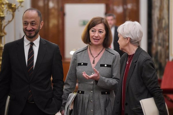 AMP-El Congreso aprueba en ponencia la reforma del Reglamento para sancionar a 'pseudoperiodistas' y la manda a comisión