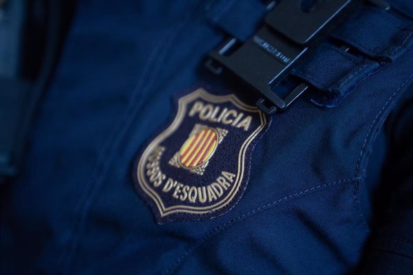 La investigación apunta a que el incendio de la mezquita de Piera (Barcelona) fue provocado