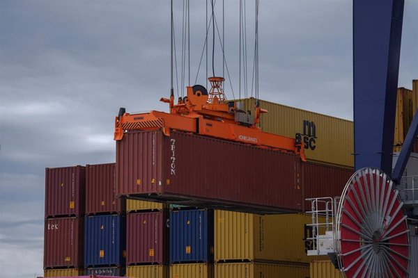 España recibió unos 4.067 millones de euros en inversión extranjera en el primer trimestre, un 30% menos