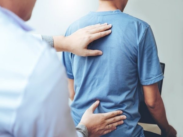 Investigadores de la UPF crean herramientas de IA para tratar la degeneración vertebral