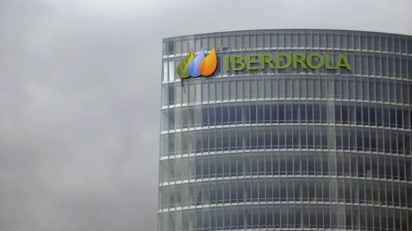 Iberdrola firma con el BEI un préstamo de 300 millones para el desarrollo de redes eléctricas en Brasil