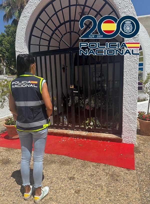 Detenida una mujer que robó en la capilla de la Virgen del Carmen de Marbella