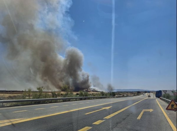 El Infoex activa el nivel 1 de peligrosidad por un incendio forestal en Cáceres por afección a carreteras