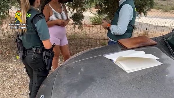 Libertad con cargos para cuatro detenidos acusados de explotar sexualmente a mujeres en Alicante