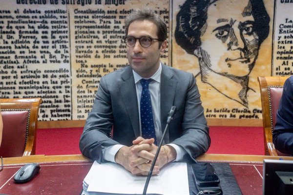 (AMP)Carlos Cuerpo confía en aprobar este año la subida fiscal al diésel para desbloquear más fondos europeos