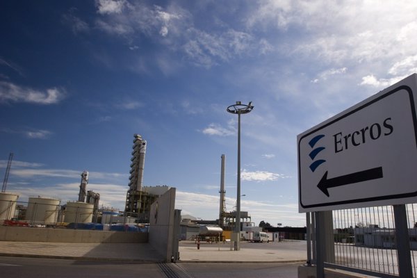 La CNMV da luz verde a la OPA de la italiana Esseco sobre Ercros con condiciones