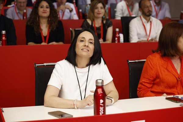 Torró (PSOE) asegura que Feijóo defendería recortes sociales como en Francia: