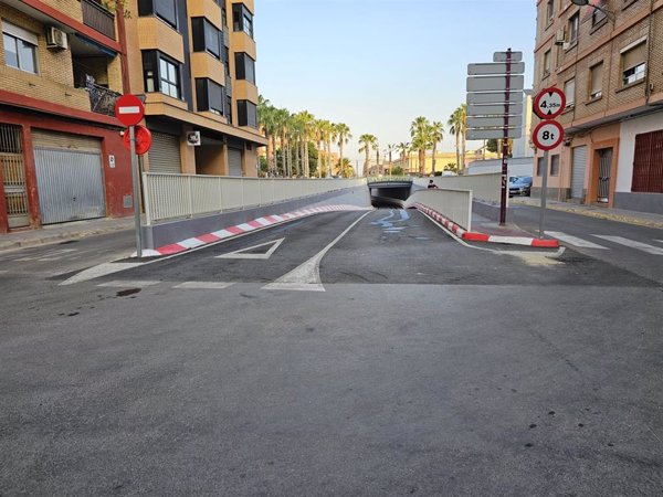 Alfafar y Benetússer reabren el túnel que une los dos municipios, dañado por la dana