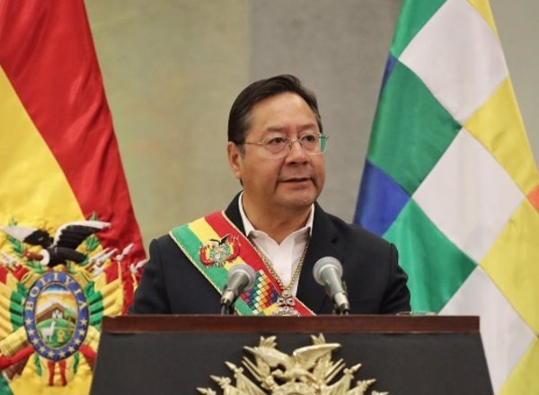 Arce apela a la unión de la izquierda en las elecciones ante la caída del MAS y el avance de la derecha