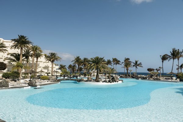 Meliá adquiere el 50% del Paradisus Salinas Lanzarote a Victoria Hotels & Resorts