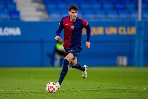 El Valladolid ficha al lateral español Álvaro Pérez 'Trilli' hasta 2027