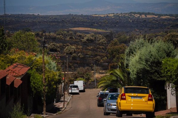 C-LM espera que el incendio de Méntrida (Toledo) quede perimetrado en su totalidad