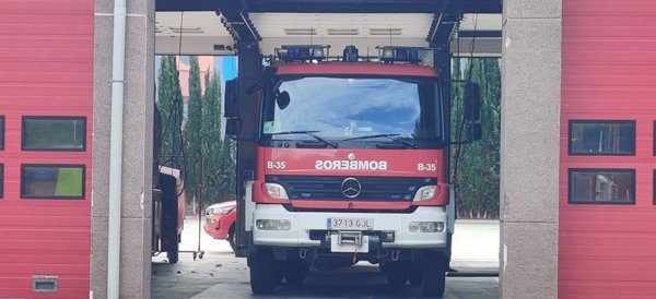 Sofocados dos incendios en dos vehículos en Logroño y Sajazarra
