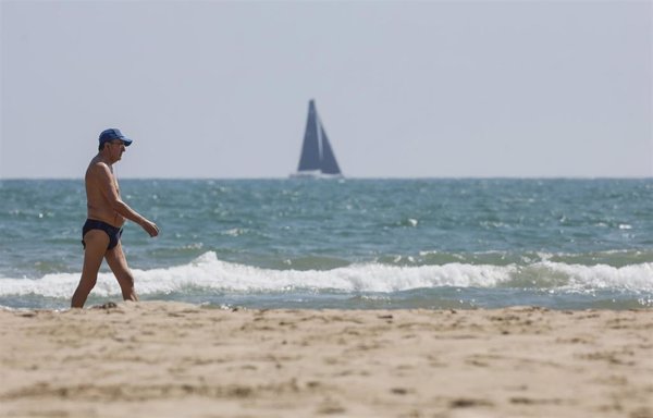 Aviso naranja por hasta 40ºC en Valencia y Alicante y riesgo extremo de incendios
