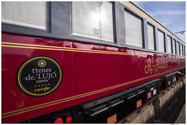 Economía- El tren turístico Al Ándalus estrenará ruta en 2026 con paradas en Madrid, Extremadura y Castilla La Mancha