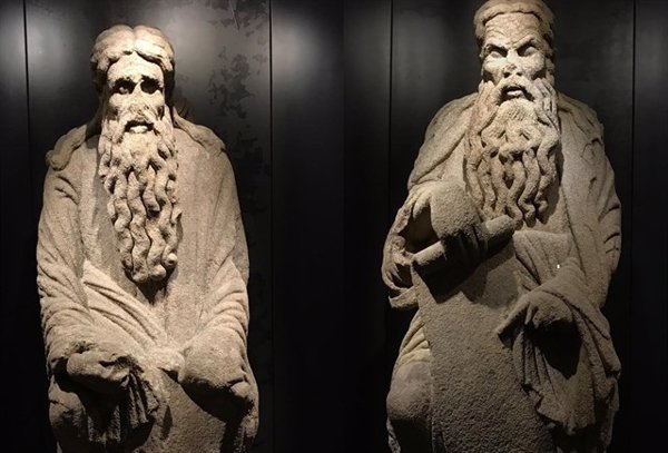 Santiago exige a los Franco que se hagan cargo del traslado hasta Compostela de las estatuas del Maestro Mateo