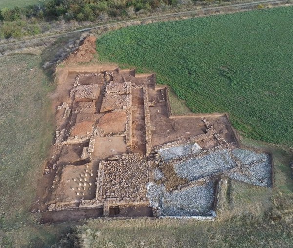 Un experto señala la posibilidad de que haya una ciudad en el yacimiento arqueológico Camesa-Rebolledo, en Cantabria